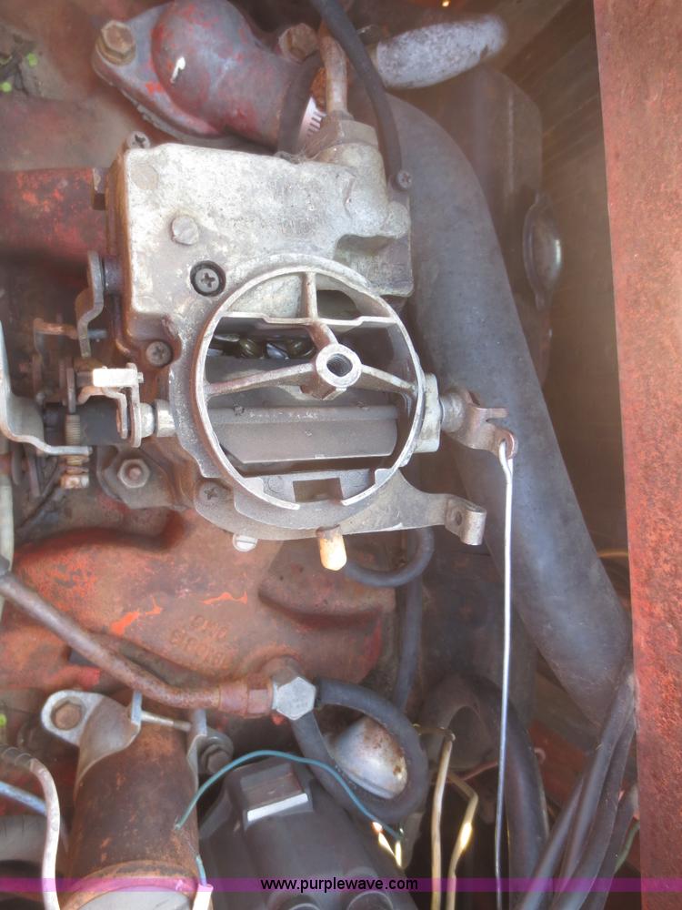 image for item F6896 Ditch Witch R65 trencher