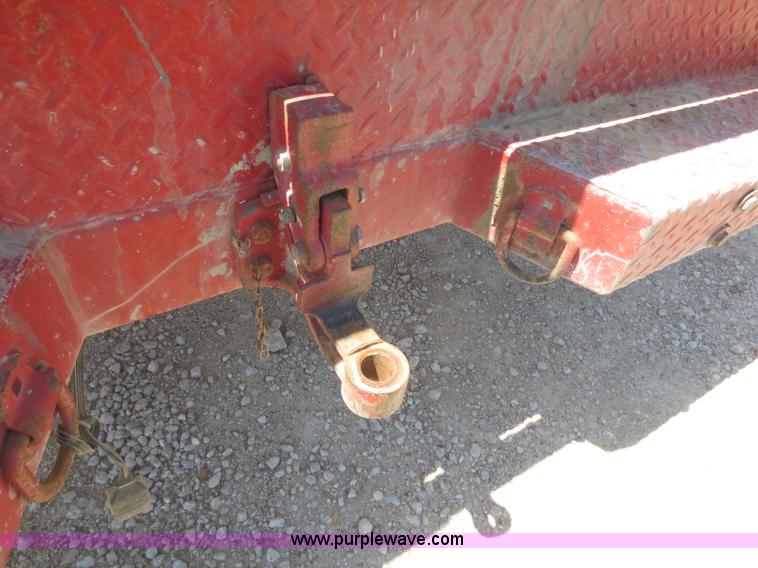 image for item F6897 1994 Ford F250 HD XL utility truck