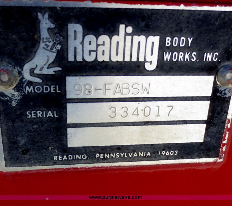 image for item F6897 1994 Ford F250 HD XL utility truck