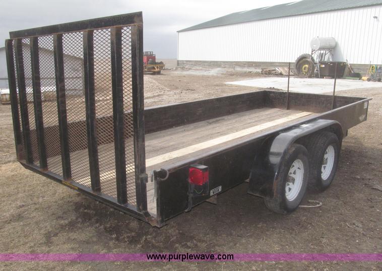 image for item F7329 2005 H&H tandem axle trailer