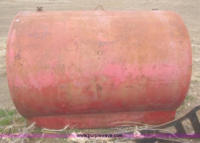 image for item F7331 350 gallon fuel tank