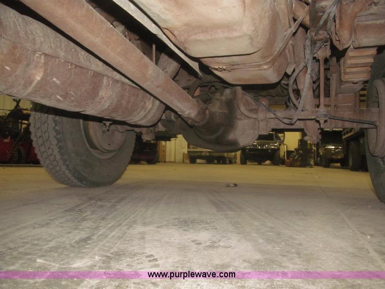 image for item F7334 1994 Ford F250 flatbed truck