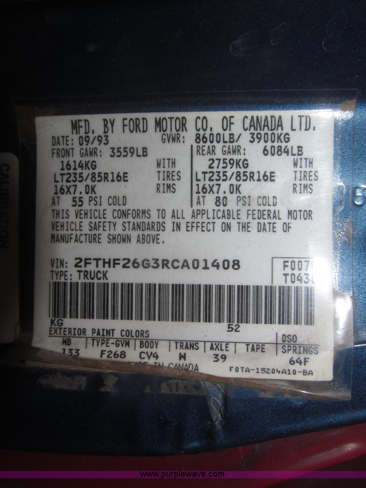 image for item F7334 1994 Ford F250 flatbed truck