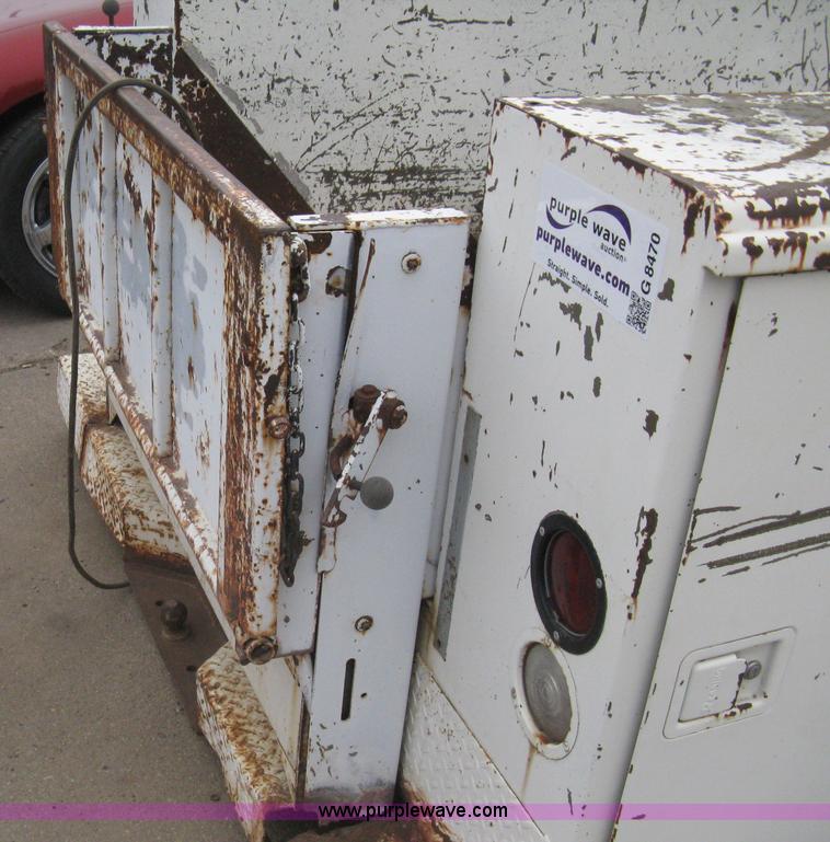 image for item G8470 Reading utility bed