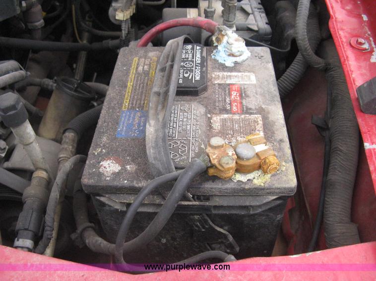 image for item G8472 2000 Ford Ranger XLT SuperCab flatbed pickup truck