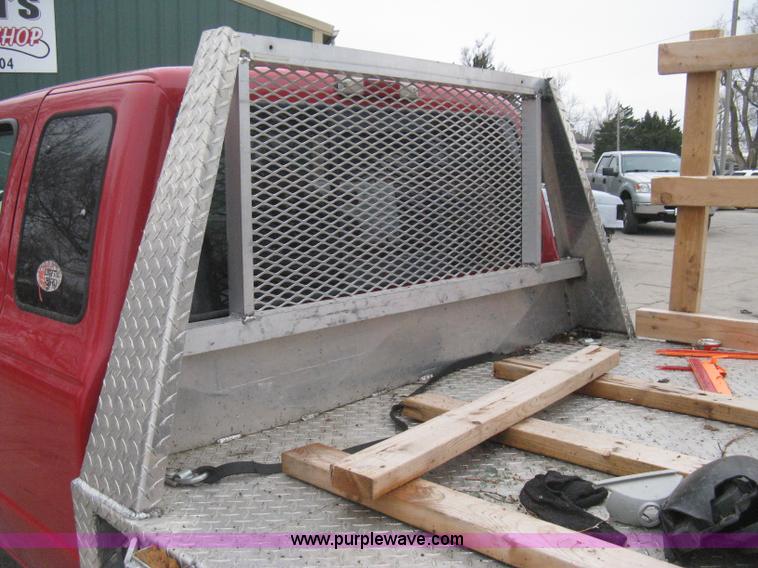 image for item G8472 2000 Ford Ranger XLT SuperCab flatbed pickup truck