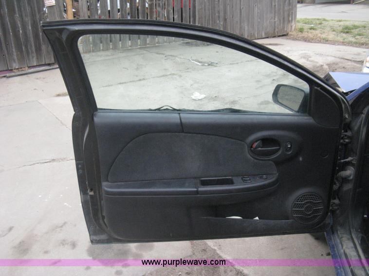 image for item G8474 2004 Saturn ION Quad Coupe 3