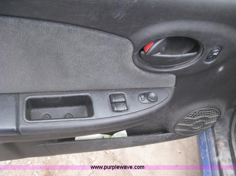 image for item G8474 2004 Saturn ION Quad Coupe 3