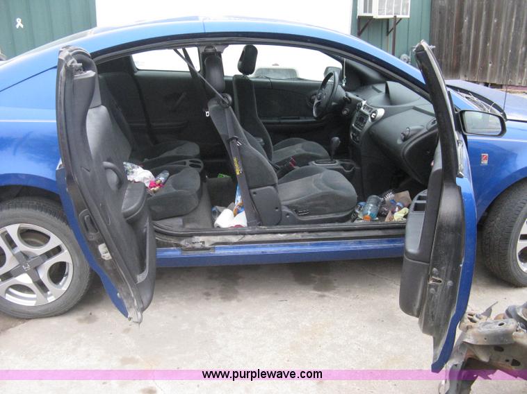 image for item G8474 2004 Saturn ION Quad Coupe 3