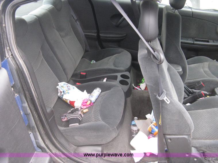 image for item G8474 2004 Saturn ION Quad Coupe 3