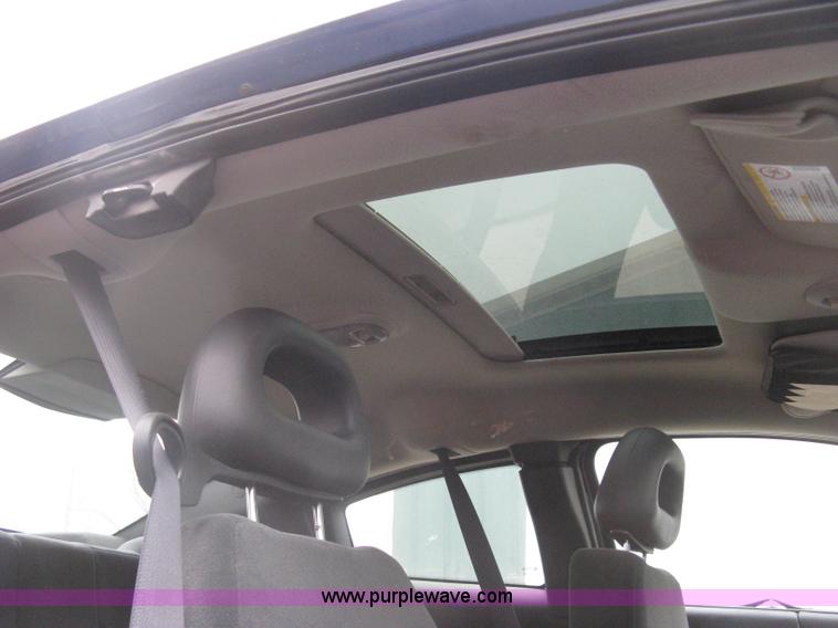 image for item G8474 2004 Saturn ION Quad Coupe 3