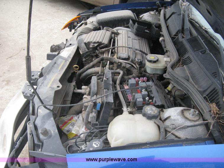 image for item G8474 2004 Saturn ION Quad Coupe 3