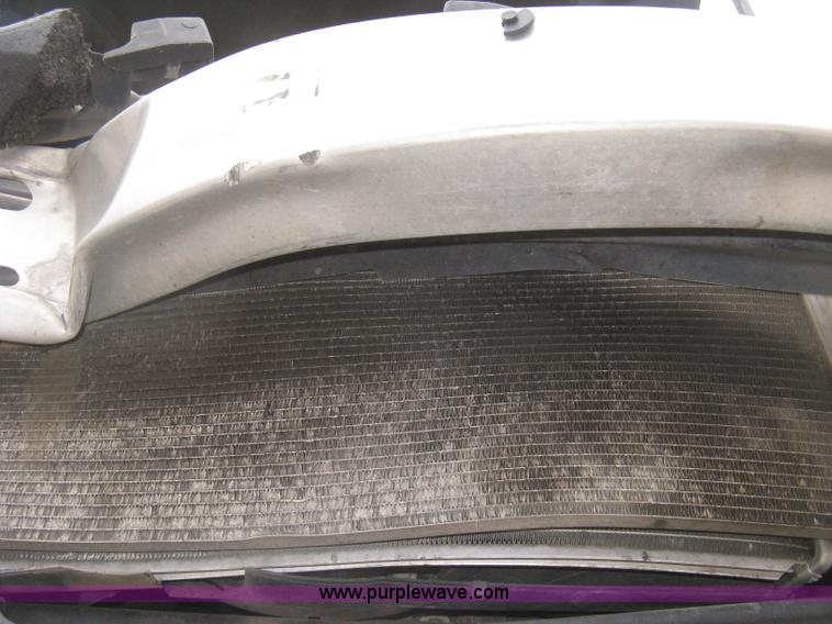 image for item G8474 2004 Saturn ION Quad Coupe 3