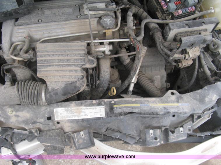 image for item G8474 2004 Saturn ION Quad Coupe 3