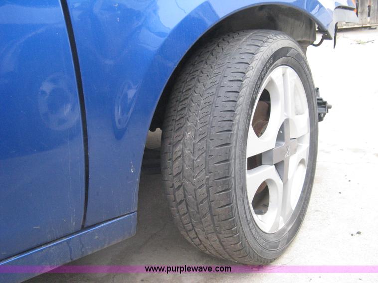 image for item G8474 2004 Saturn ION Quad Coupe 3