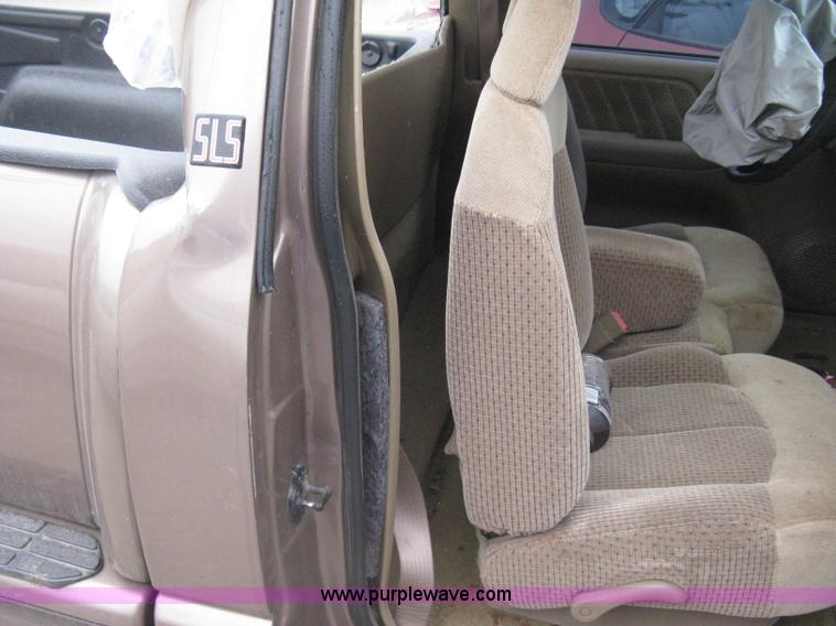 image for item G8475 1997 GMC Sonoma SLS pickup truck