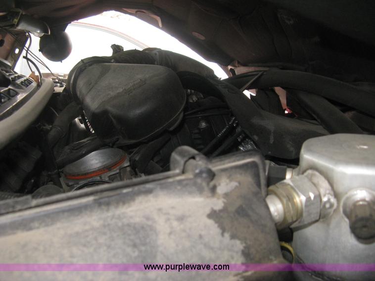 image for item G8475 1997 GMC Sonoma SLS pickup truck