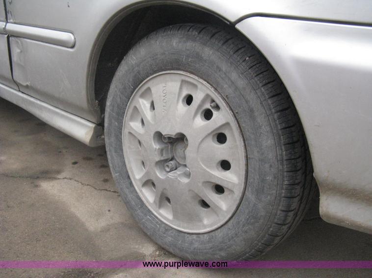 image for item G8476 1997 Honda Civic EX