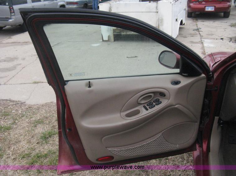 image for item G8478 1998 Ford Taurus SHO