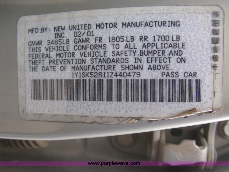 image for item G8479 2001 Chevrolet Prizm Lsi