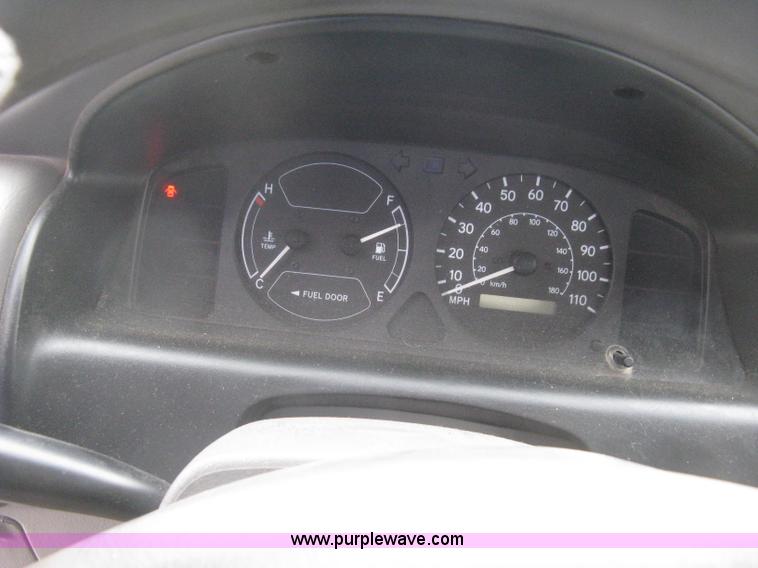 image for item G8479 2001 Chevrolet Prizm Lsi