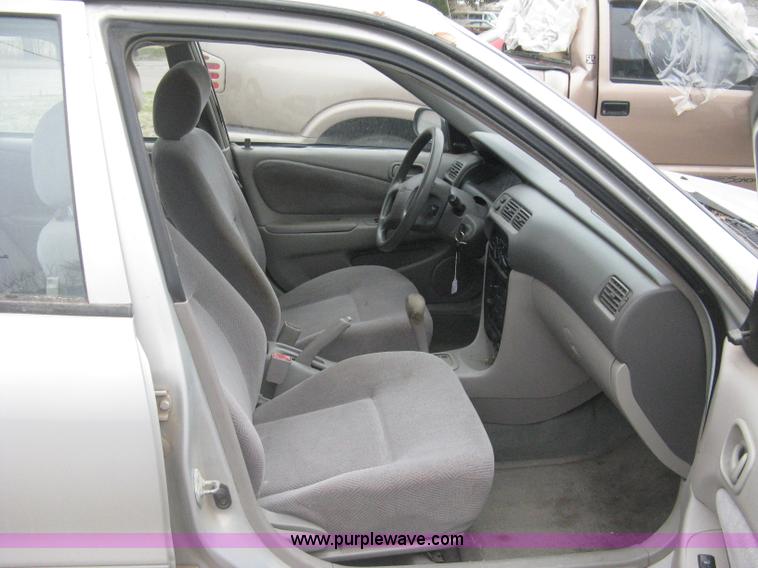 image for item G8479 2001 Chevrolet Prizm Lsi