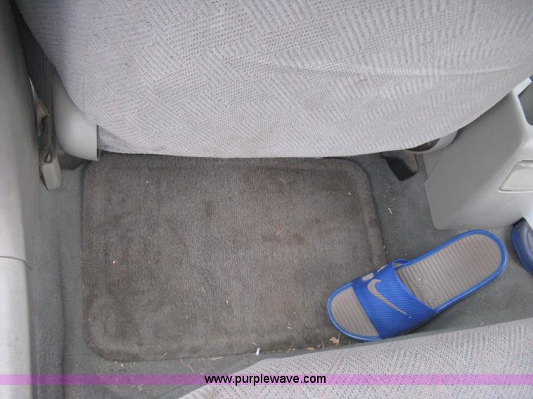 image for item G8479 2001 Chevrolet Prizm Lsi