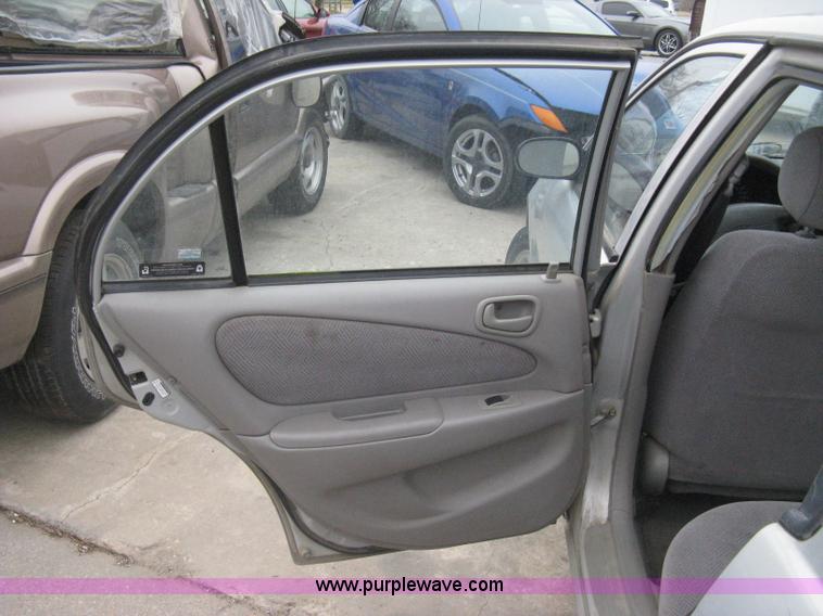 image for item G8479 2001 Chevrolet Prizm Lsi