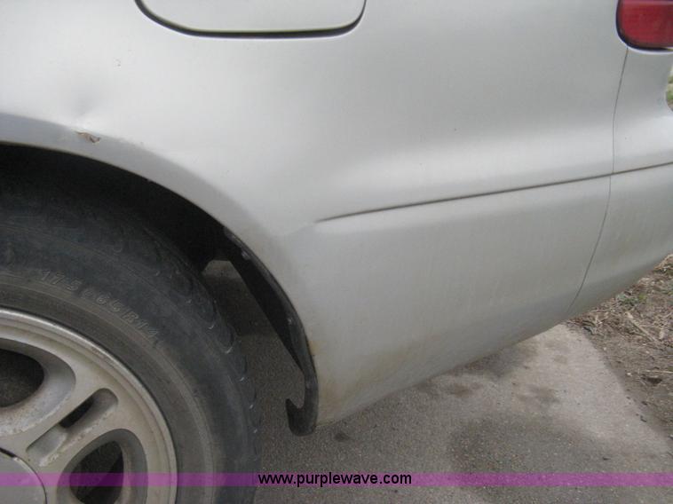 image for item G8479 2001 Chevrolet Prizm Lsi