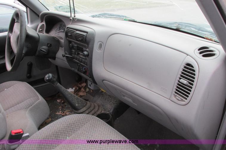 image for item G8480 1999 Ford Ranger XLT Sport pickup truck