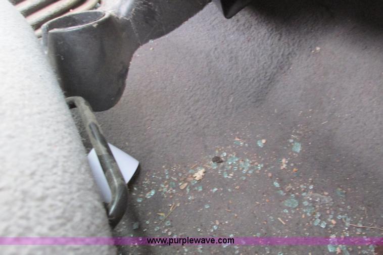 image for item G8480 1999 Ford Ranger XLT Sport pickup truck