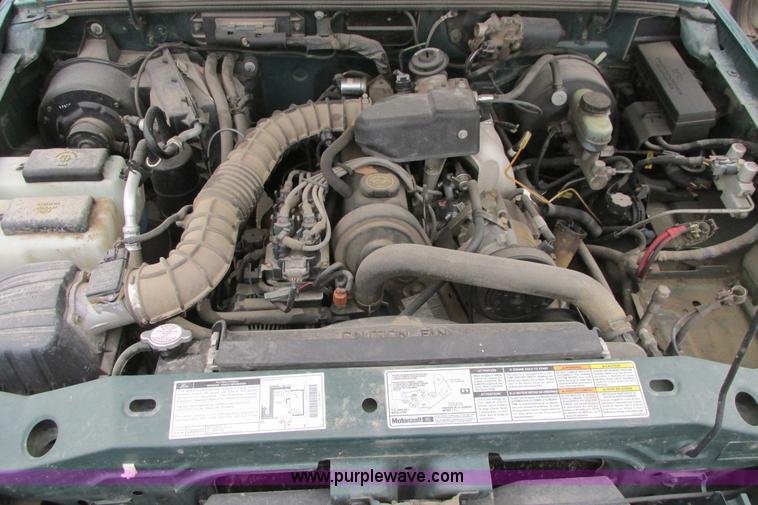 image for item G8480 1999 Ford Ranger XLT Sport pickup truck
