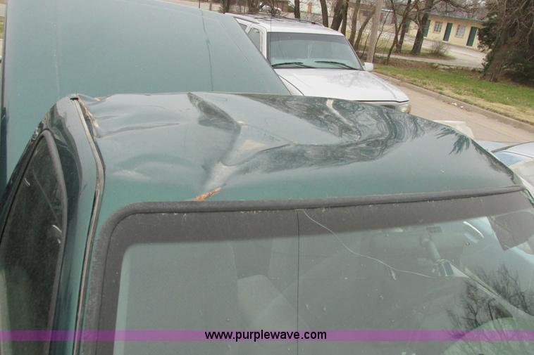 image for item G8480 1999 Ford Ranger XLT Sport pickup truck