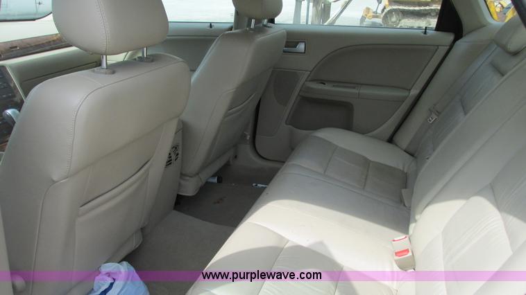 image for item G9151 2006 Ford Five Hundred Limited