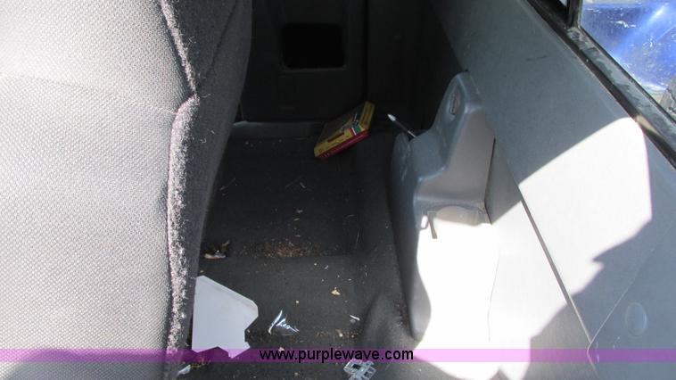 image for item G9153 2004 Ford Ranger XLT SuperCab pickup truck