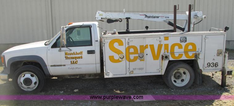 image for item G9154 1997 Chevrolet Cheyenne 3500HD service truck