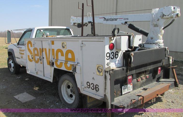 image for item G9154 1997 Chevrolet Cheyenne 3500HD service truck