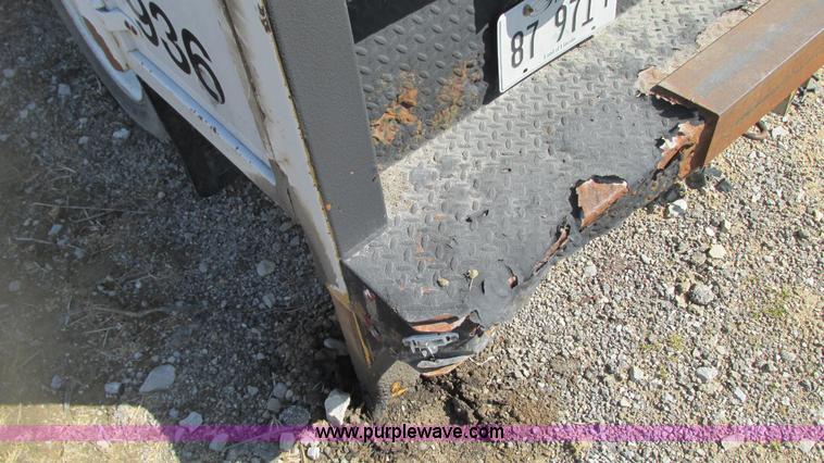 image for item G9154 1997 Chevrolet Cheyenne 3500HD service truck