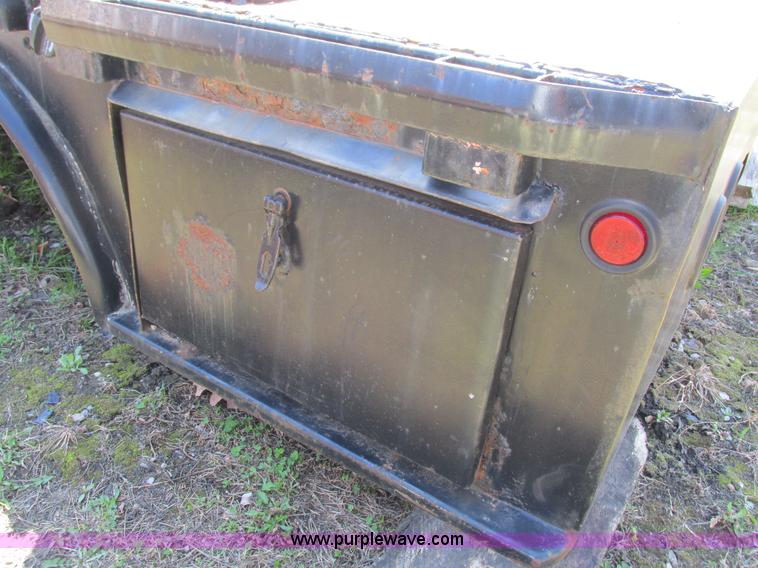 image for item G9327 flatbed