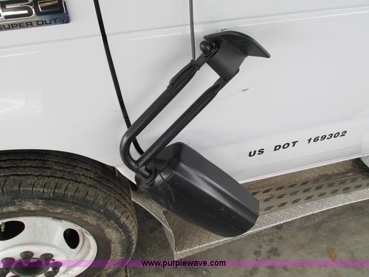 image for item G9336 2013 Ford E450 transit vehicle