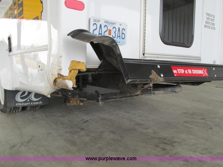 image for item G9336 2013 Ford E450 transit vehicle