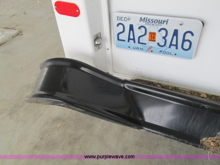 image for item G9336 2013 Ford E450 transit vehicle