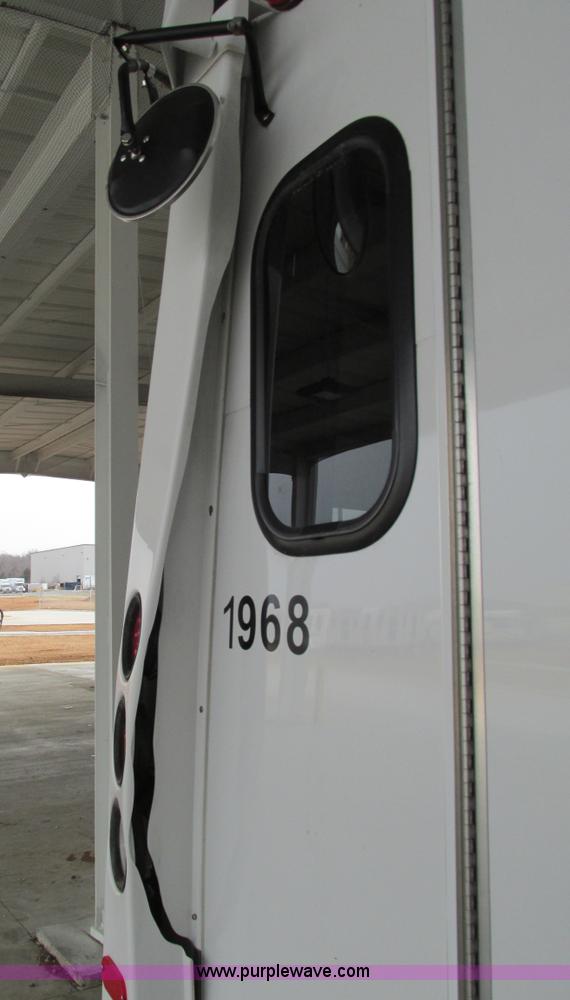 image for item G9336 2013 Ford E450 transit vehicle