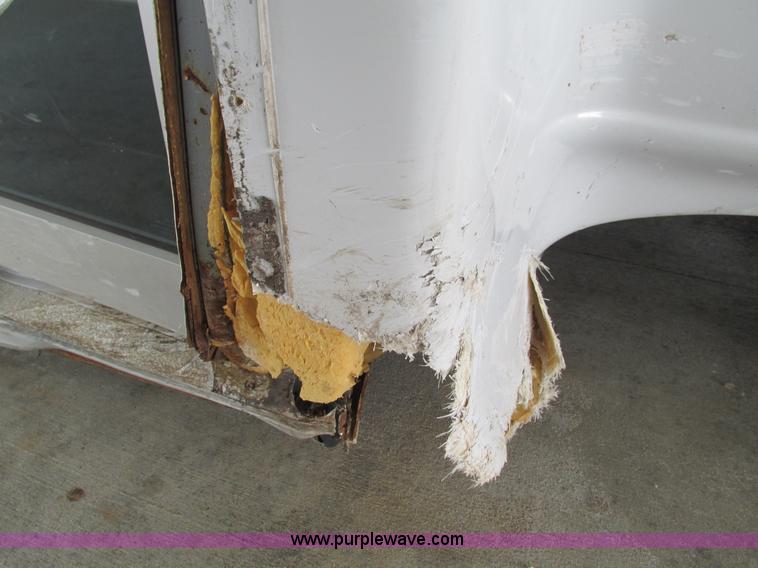 image for item G9336 2013 Ford E450 transit vehicle