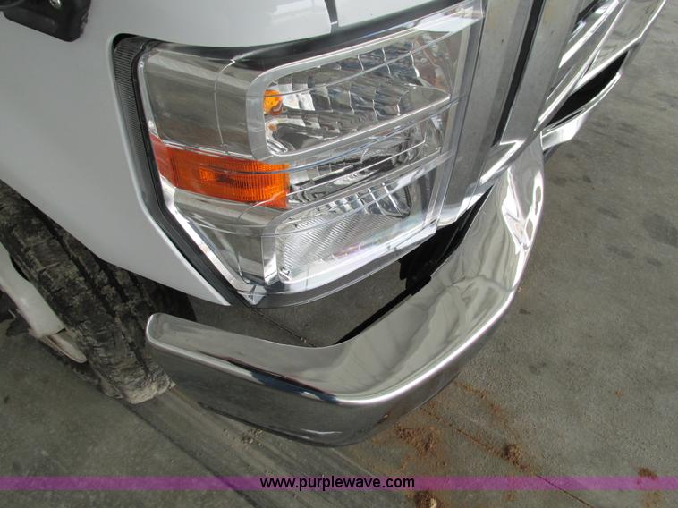 image for item G9336 2013 Ford E450 transit vehicle