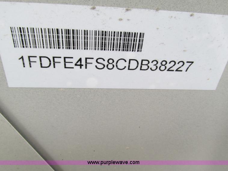 image for item G9336 2013 Ford E450 transit vehicle