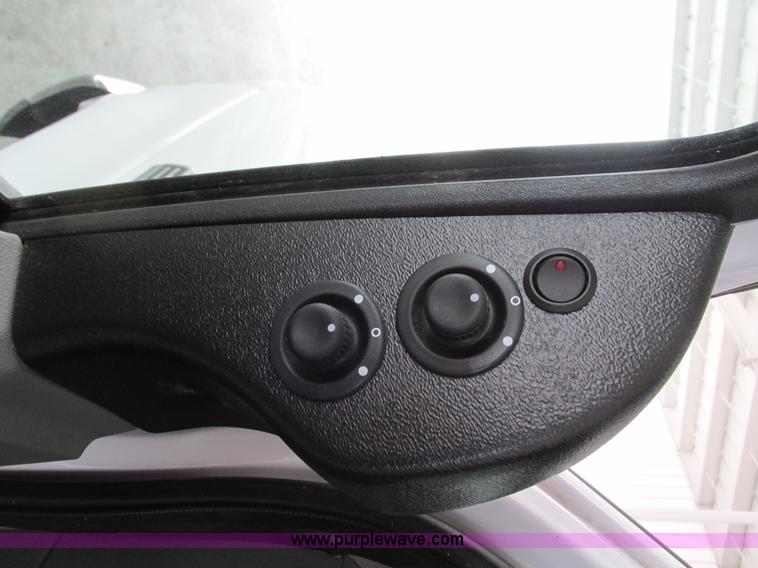 image for item G9336 2013 Ford E450 transit vehicle