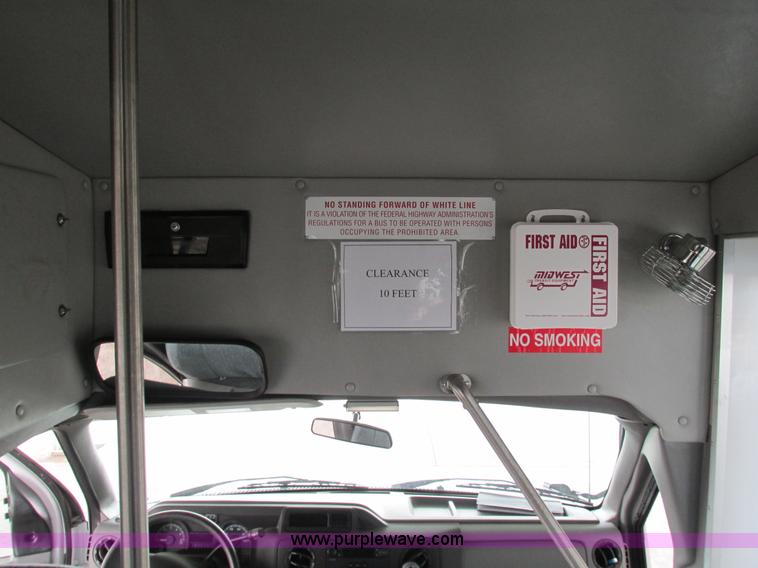 image for item G9336 2013 Ford E450 transit vehicle