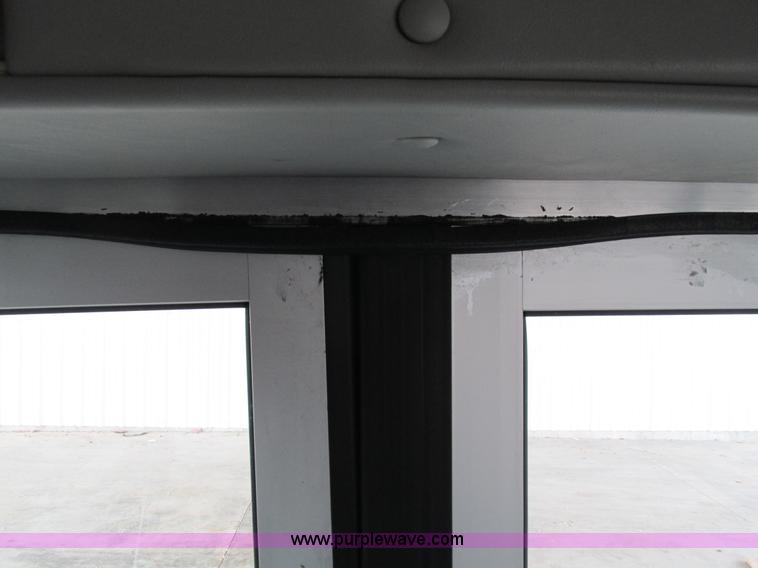 image for item G9336 2013 Ford E450 transit vehicle