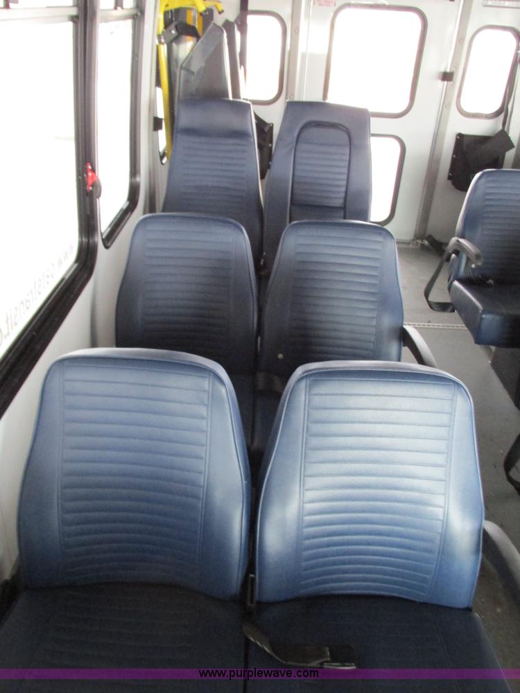 image for item G9336 2013 Ford E450 transit vehicle